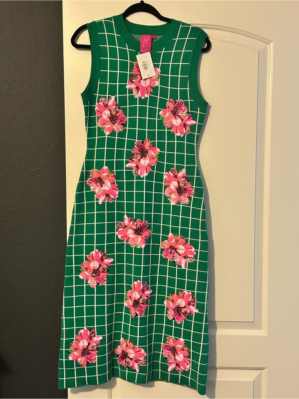 QOS Gorgeous Azeala pink & green dress size Small NWT—retail $218…